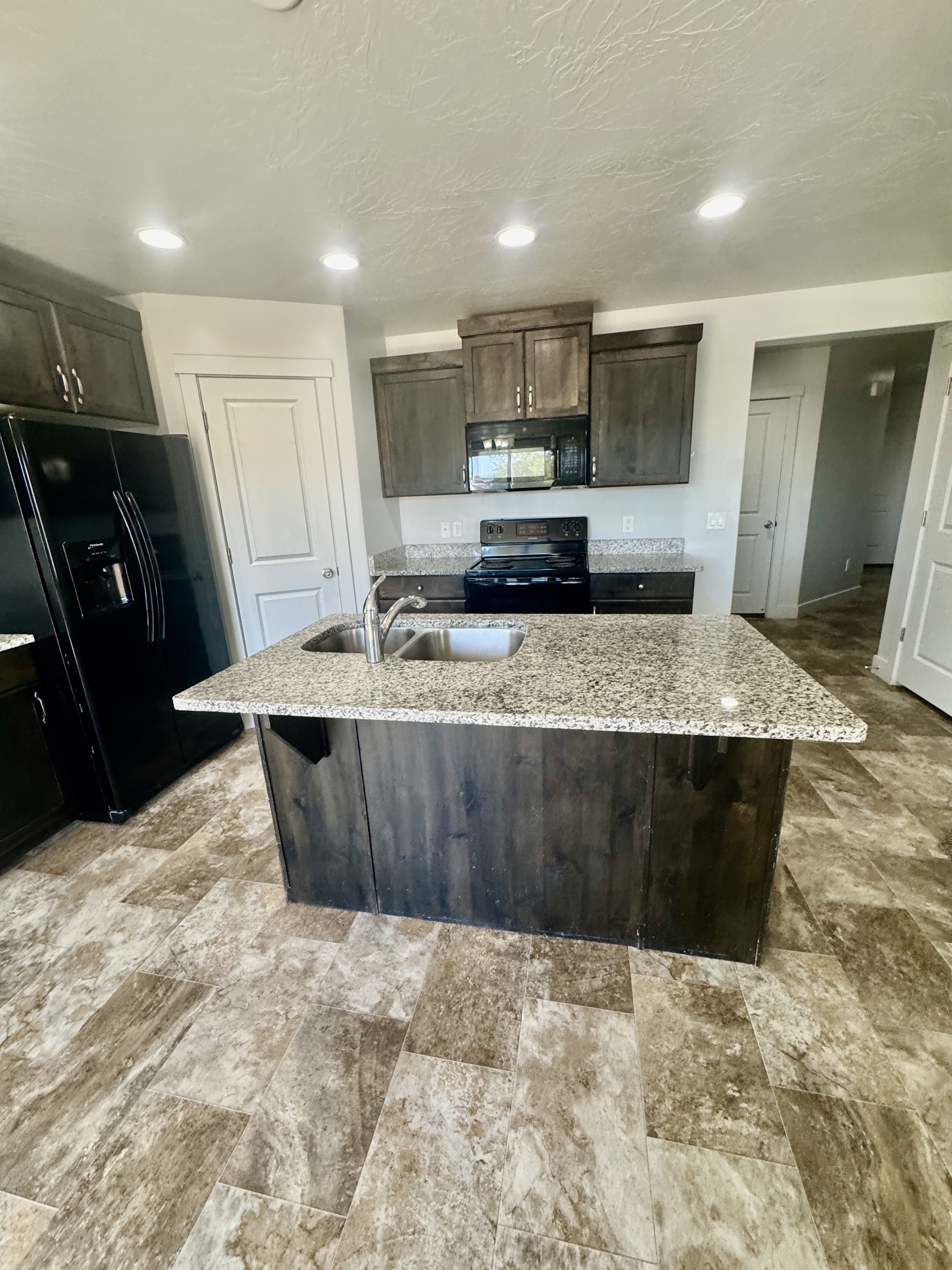 3104 Relic Ridge Dr.
